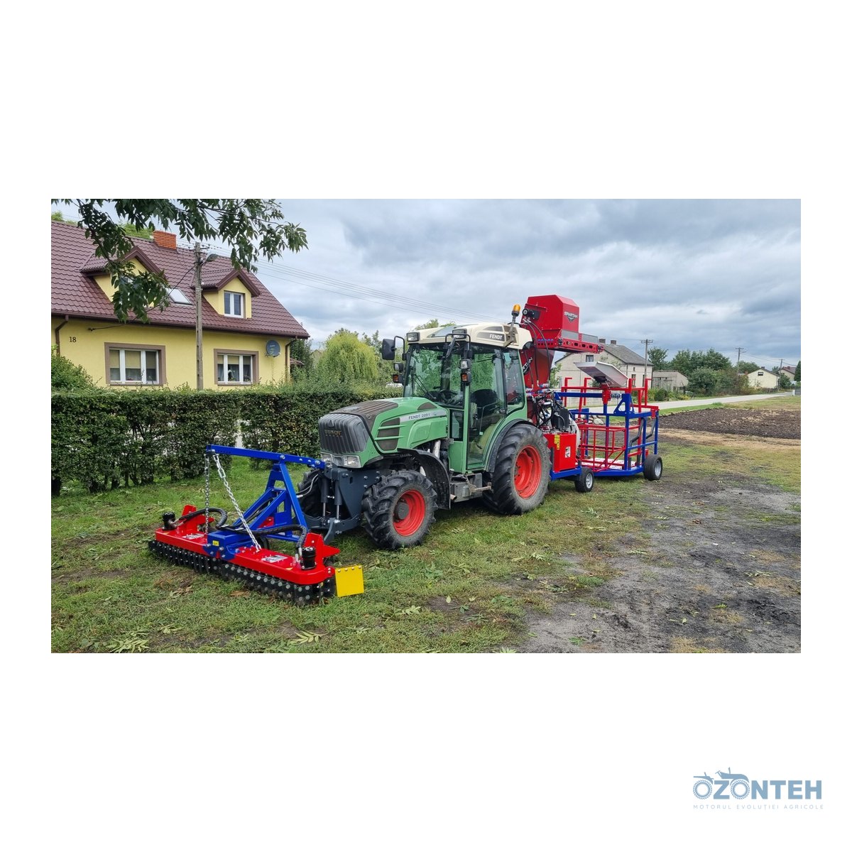Combina Dom-Wid Spartan montată pe un tractor de livadă Fendt